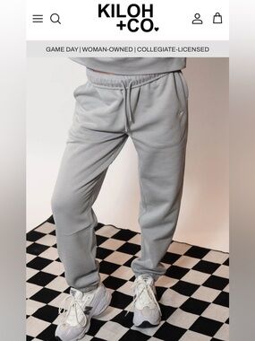 Women’s Kiloh + Co Bone Colored Drawstring Jogger Sweatpants